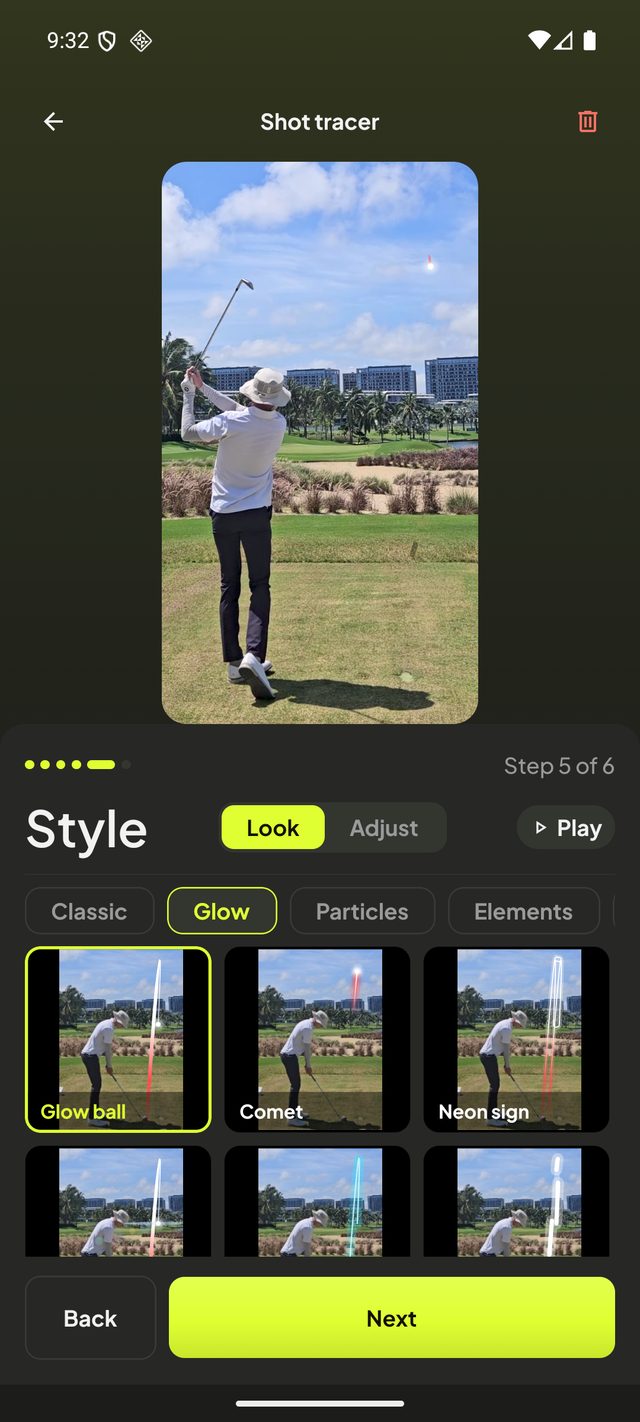 Golf shot tracer app: Golf Studio's tracer Style step, with Glow ball, Comet and Neon sign ball tracer looks